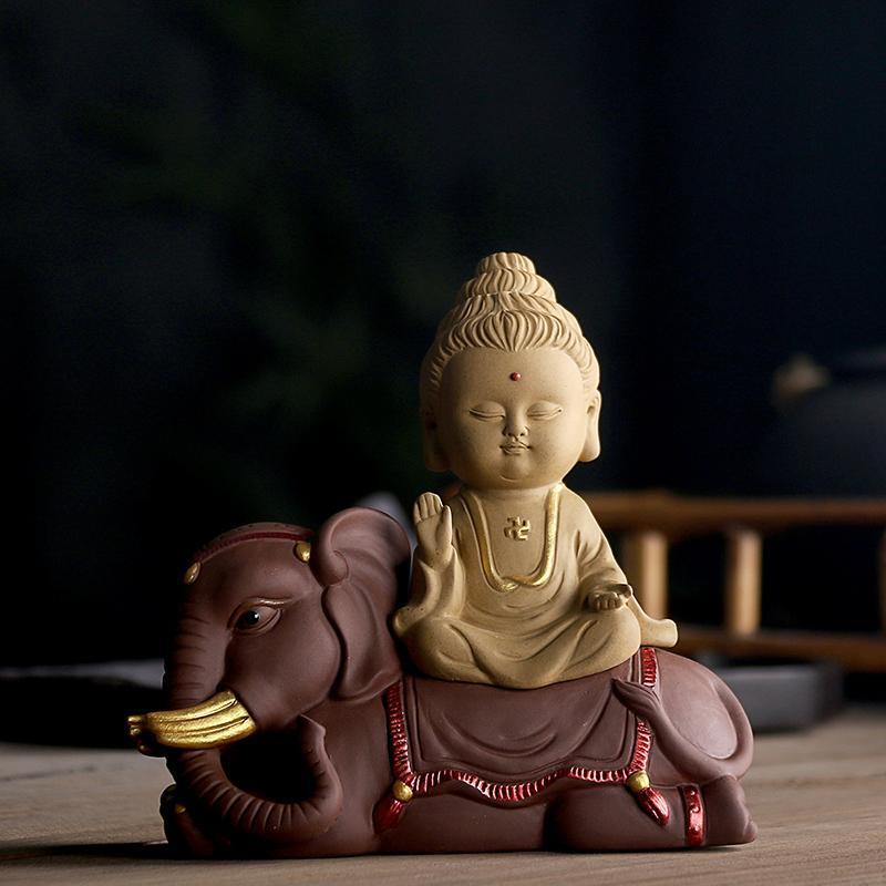 Zisha Jizang Wang Guanyin Car Tea Pet Ornament, Tathagata Buddha Car Jewelry Car