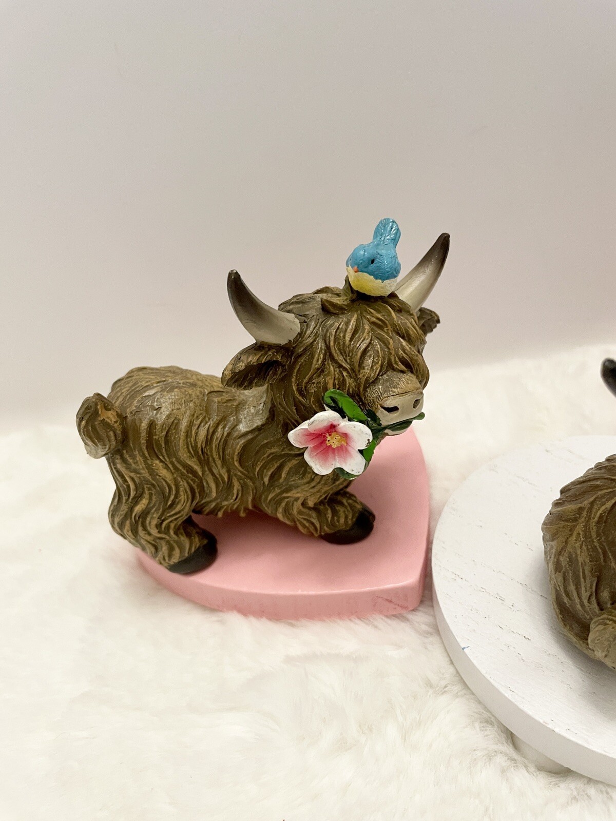 Highland Cow Spring Summer Figurine Floral Trio NEW