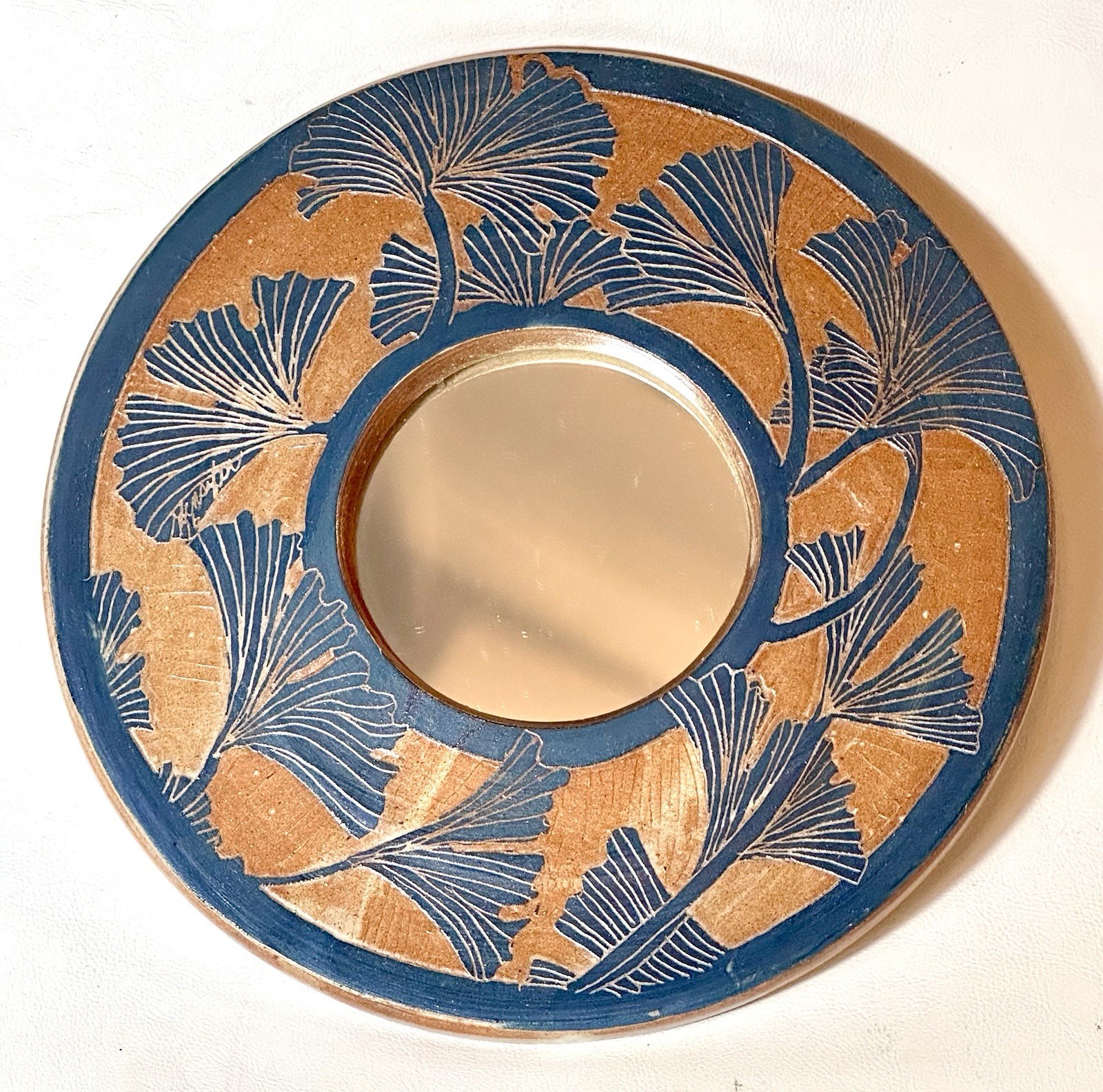 Vintage Round Studio Pottery Hand Carved Ginkgo Leaves Accent Mirror Signed 8.5”