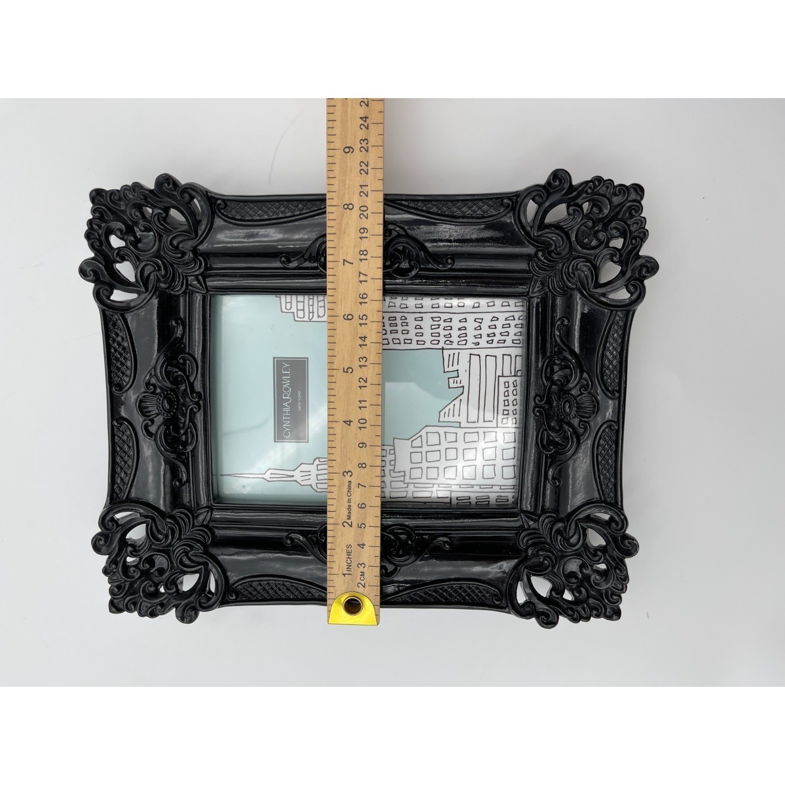 NEW Cynthia Rowley Gothic Ornate Black Resin Picture Frame 10×8 Baroque Decor