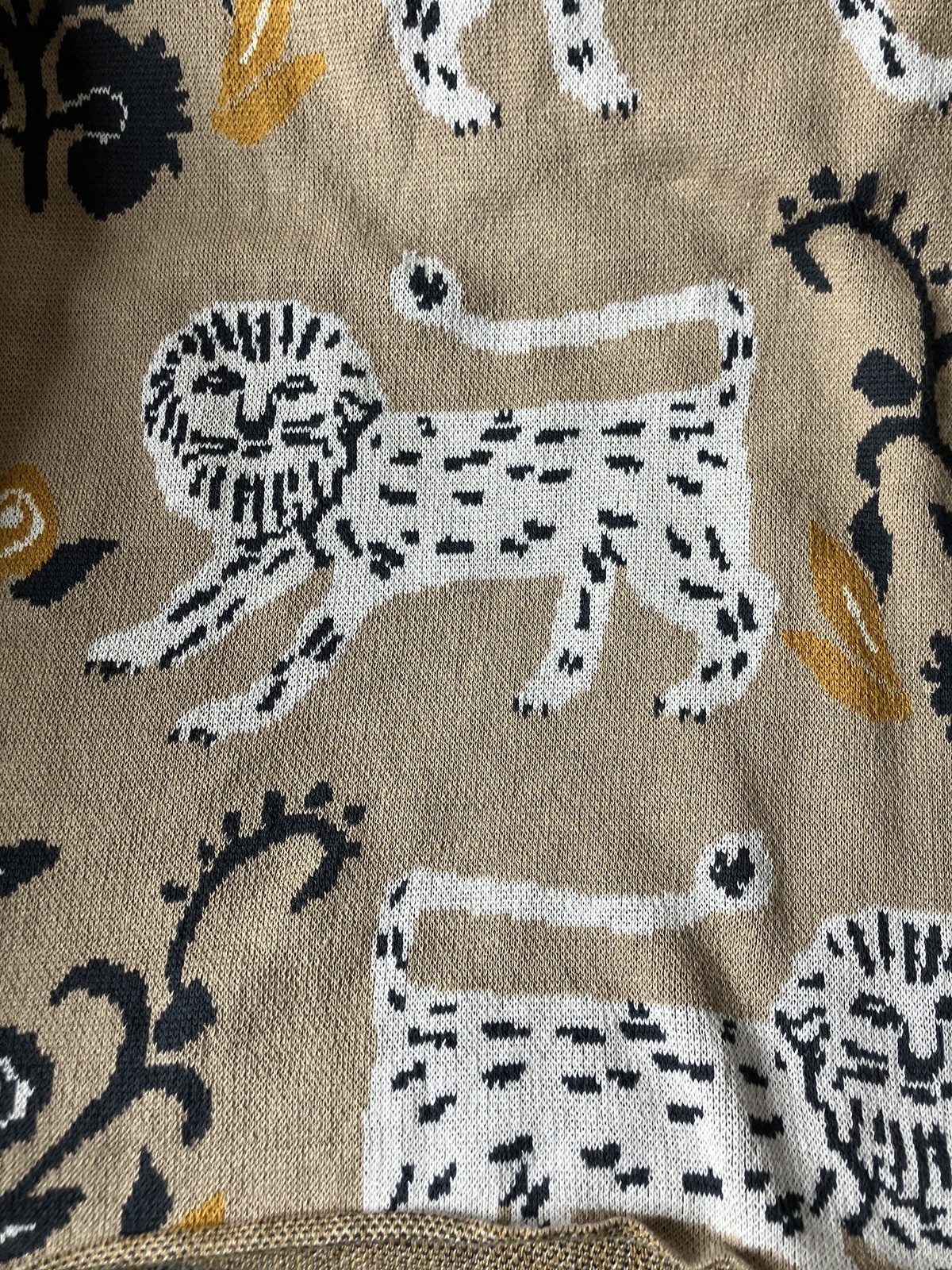 Anthropologie Lion Pattern Knit Throw Blanket 100% Cotton 53&Prime;x65&Prime; Beige Safari