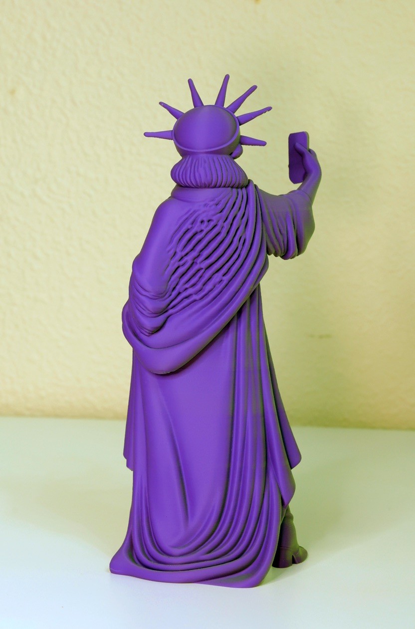 Statue of Liberty Selfie 3D Printed 10.6&Prime; (27cm) Purple Green Fusion Decor Art