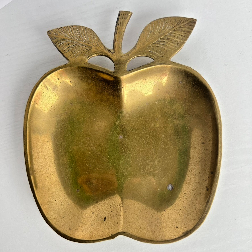 Solid Brass Apple Dish India Vintage Trinket Tray Fruit Decor 6in Mid Century 6&Prime;