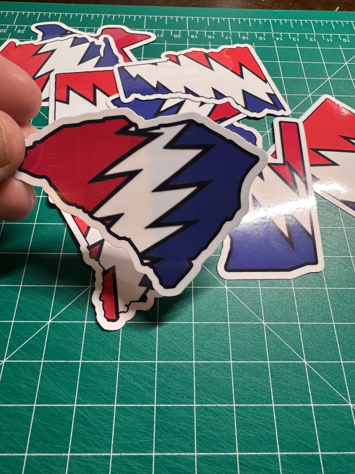 South Carolina Stealie – Grateful Dead – Laminated Vinyl Sticker 3&Prime;x2.5&Prime;
