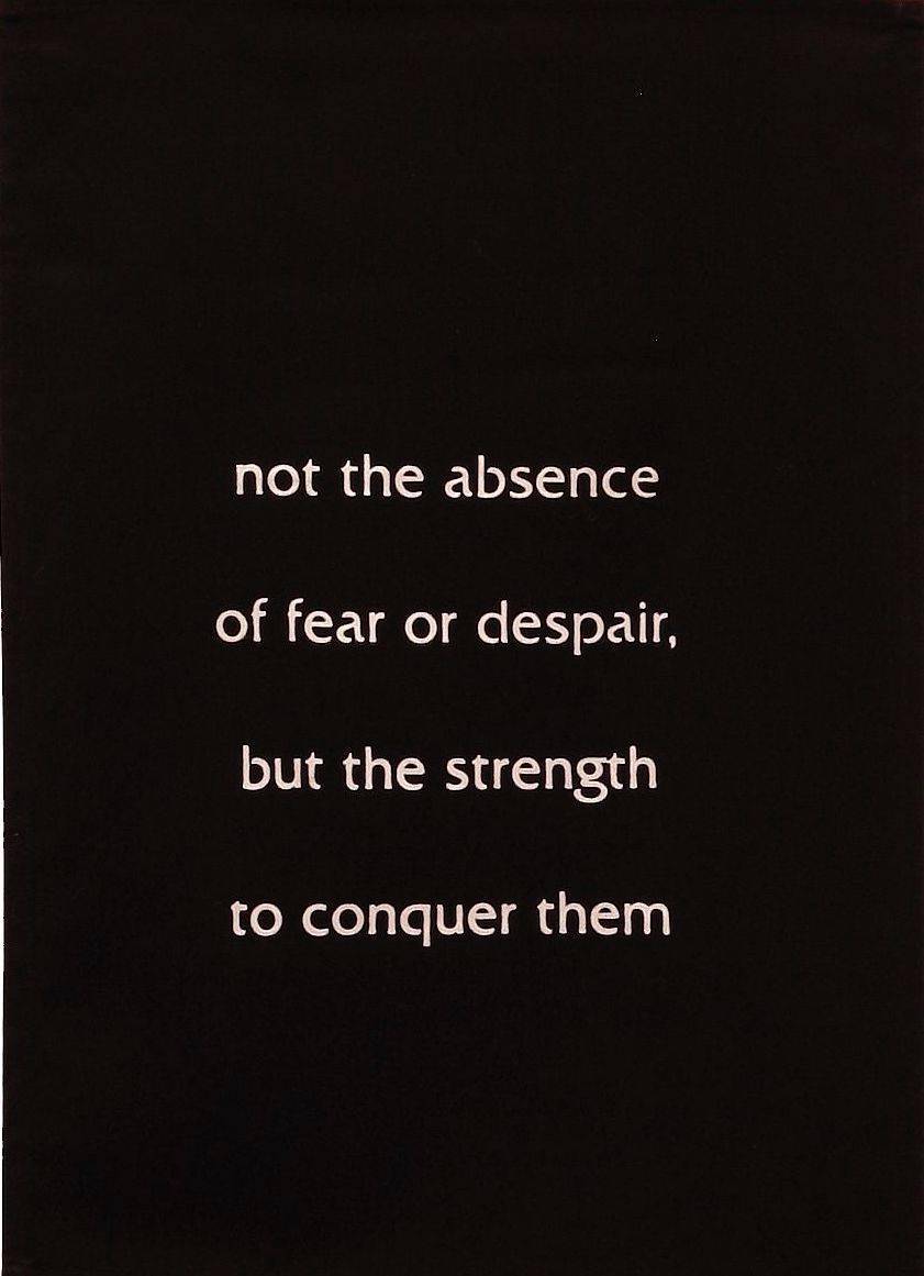 Inspirational Quote Wall Scroll Tapestry « Courage » Motivational Yoga Banner Art