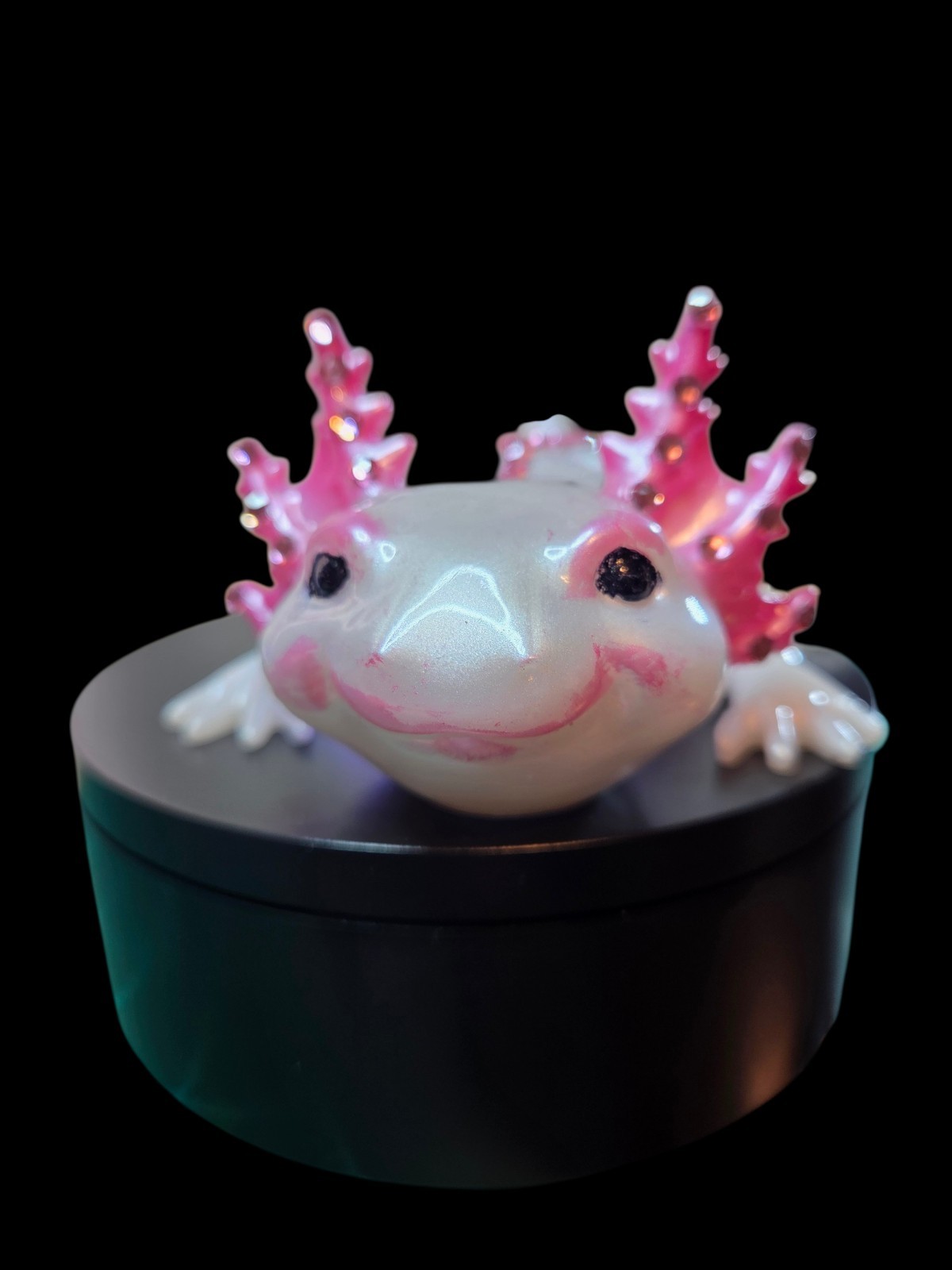 Axoloti White And Pink Resin Handmade Decoration 7&Prime; Long 5&Prime; Wide