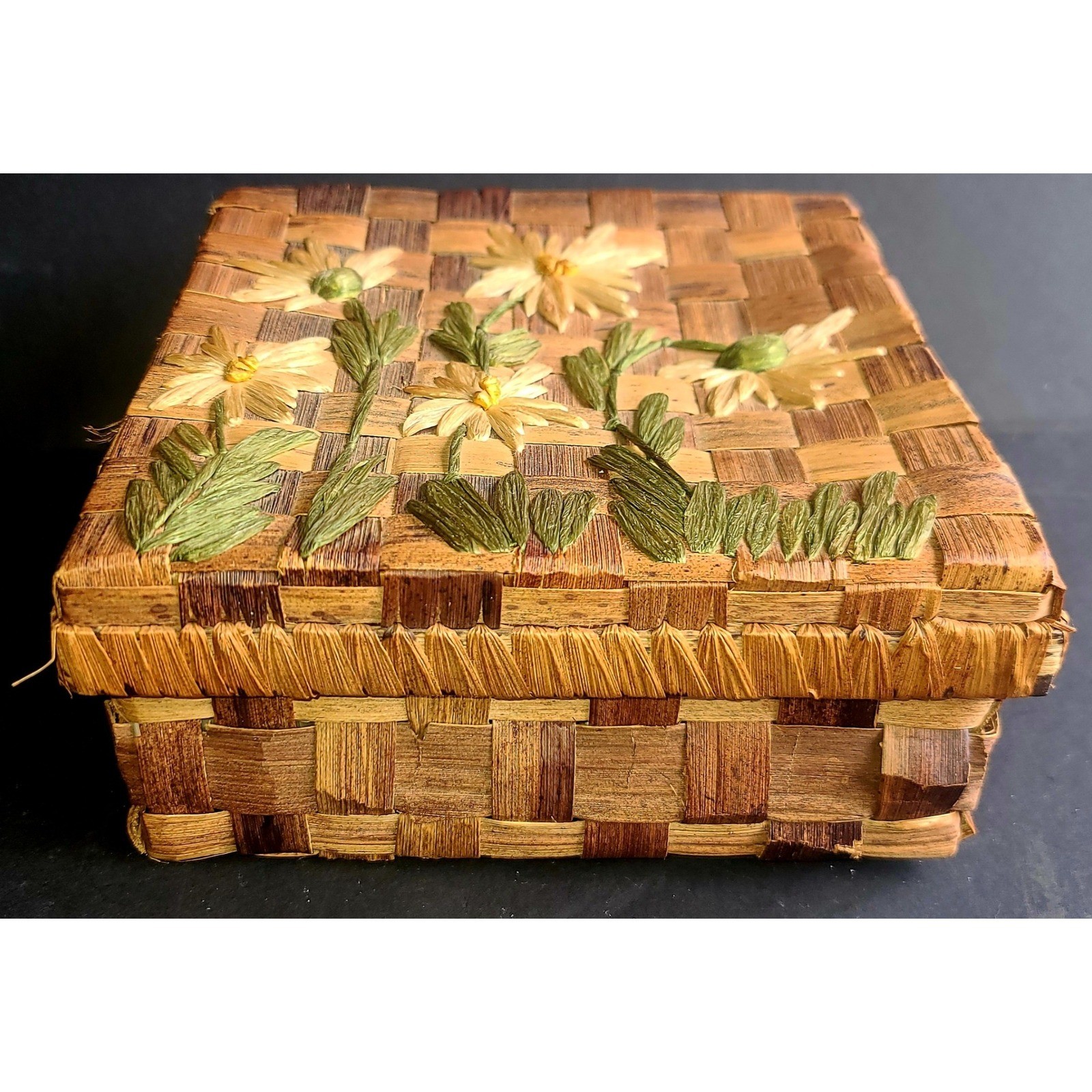 Vintage Woven Raffia Straw Hand Embroidered Daises Square Basket with Lid MCM