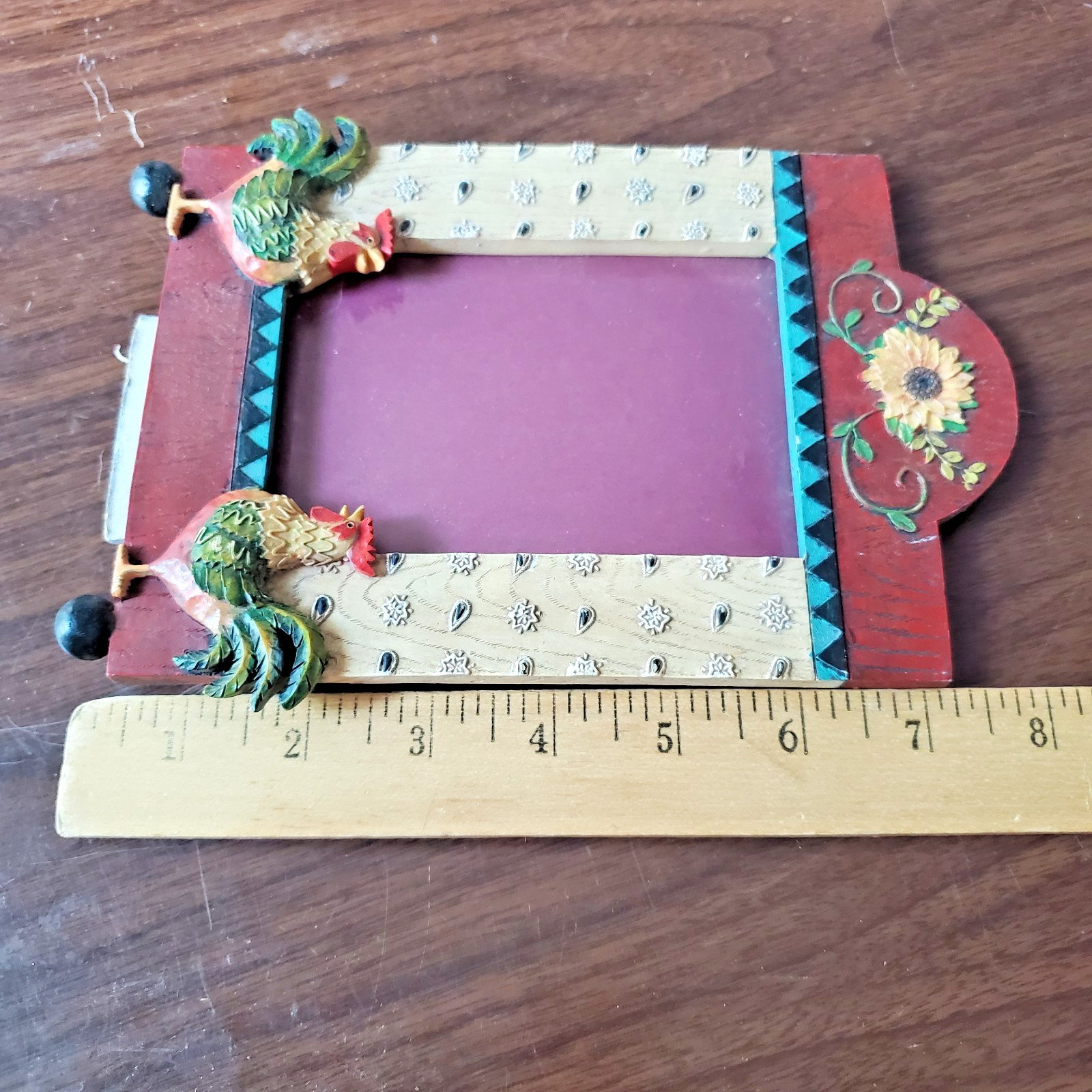 Resin Rooster Frame 5.5×7.5&Prime; inside 4×5.5&Prime; Farm Cottage Decor
