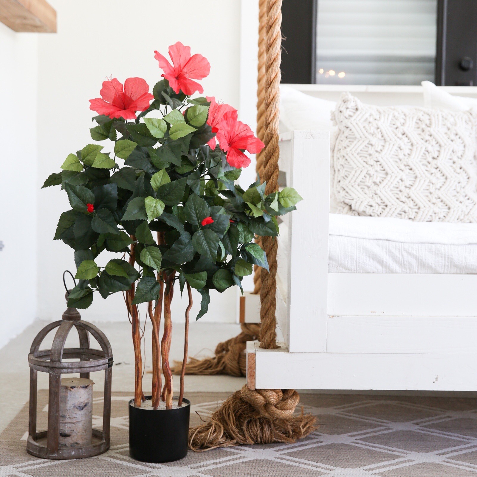 3’ Artificial Hibiscus Flowering Tree Home Decor. Retail $106