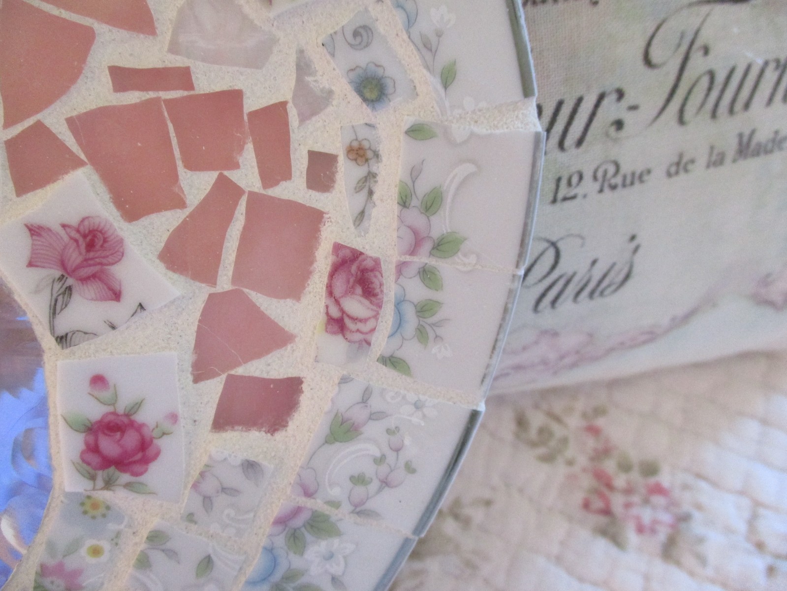 Shabby Chic Broken China Mosaic Heart Plaque Mirror