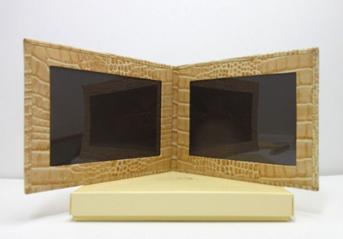 Photo Frame Leather Bifold holds TWO 4×6&Prime; Photos Horizontal Graphic Image $125