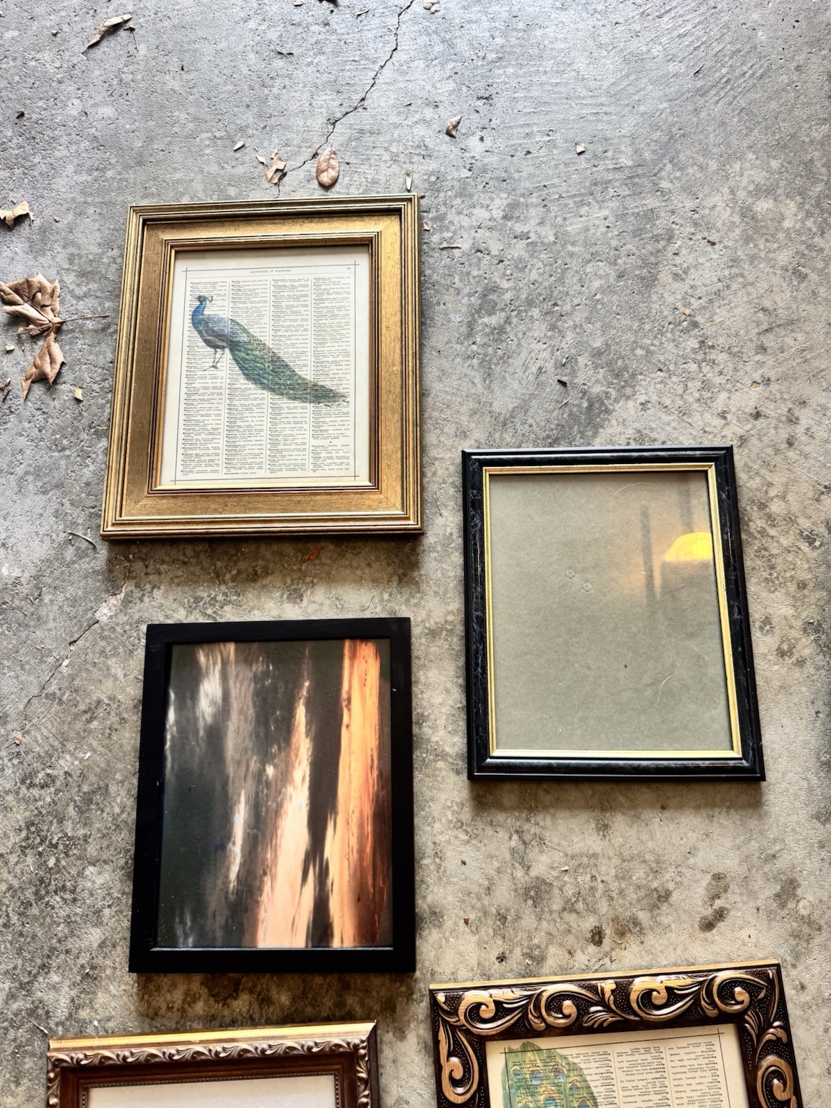 7 Mixed Material Mixed Size Picture Frames In Assorted Colors