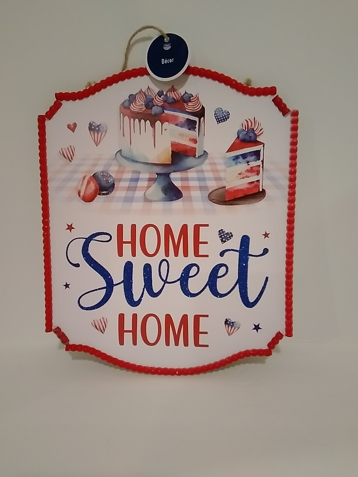 Decorative Red, White & Blue Plaque « Home Sweet Home » 13.5 X 11 Inches