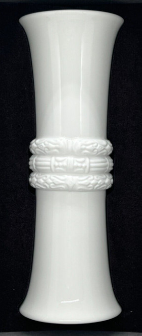 Katy Briscoe Bone China Bud Vase Porcelain White – Bangles New In Box 7.25&Prime;