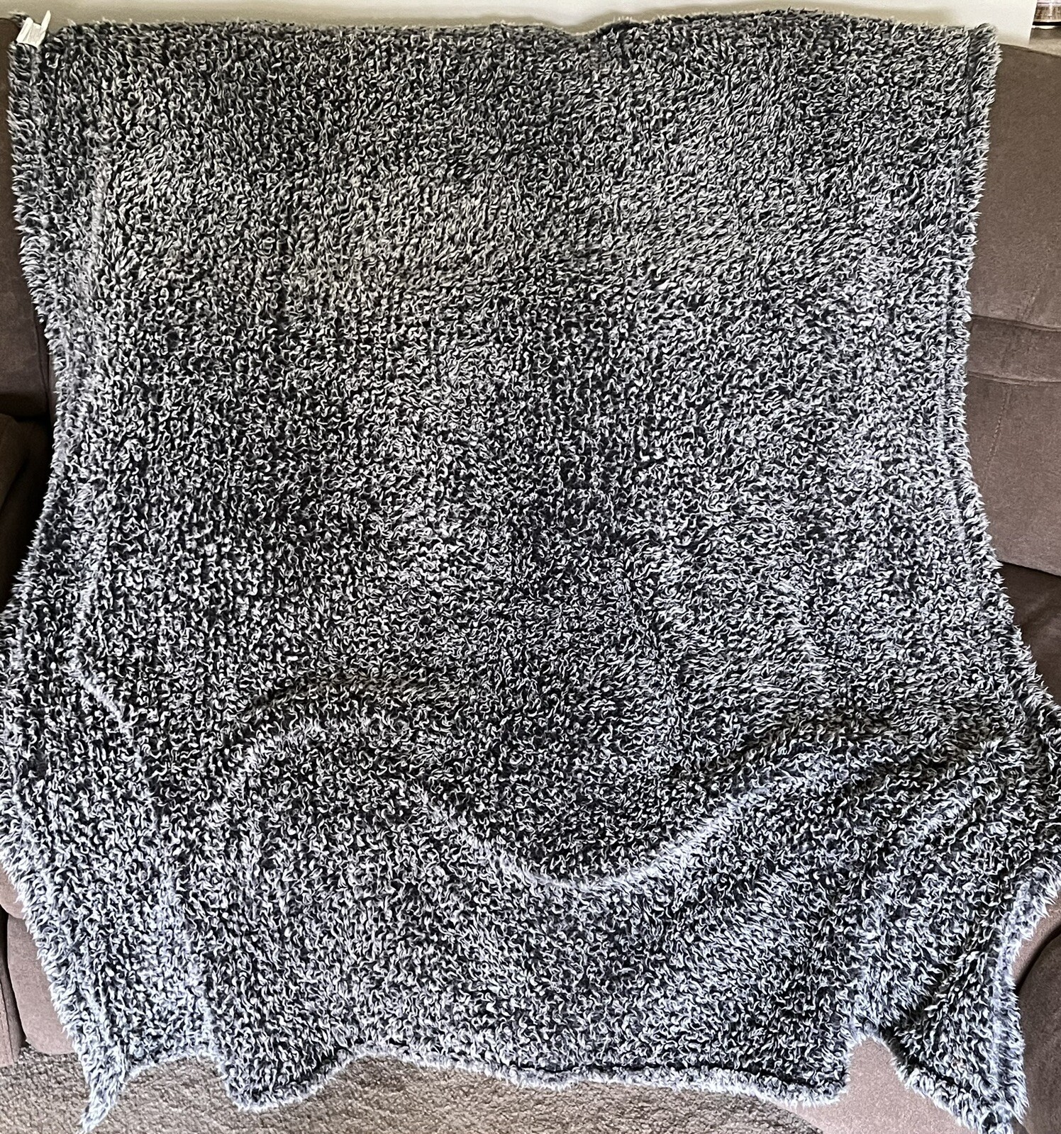 Blanket Throw Soft Black White Shag Warm Durable Multi-Purpose Easy Care