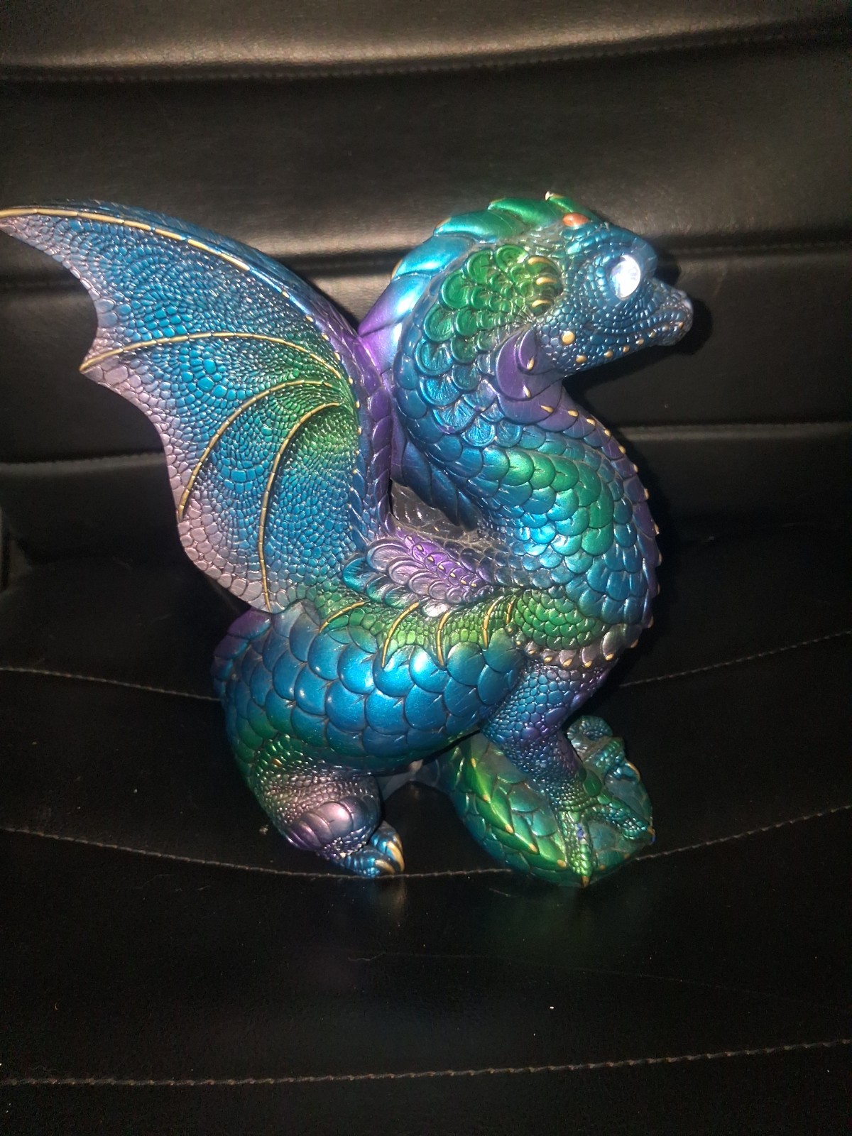 Spectral Windstone Editions Emerald Peacock Dragon Iridescent Reptile. VERY RARE