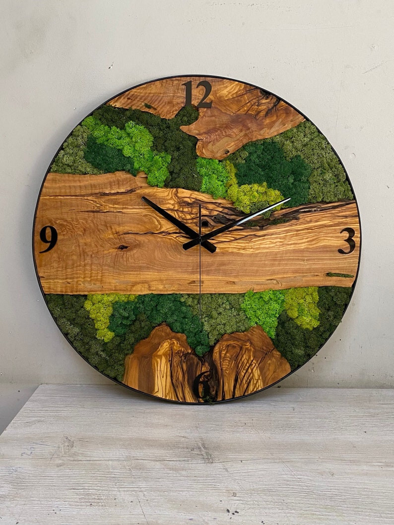 Metal Olive Wood Wall Clock Green Grass Nature &lsquo;s Design Wooden Home Decorative
