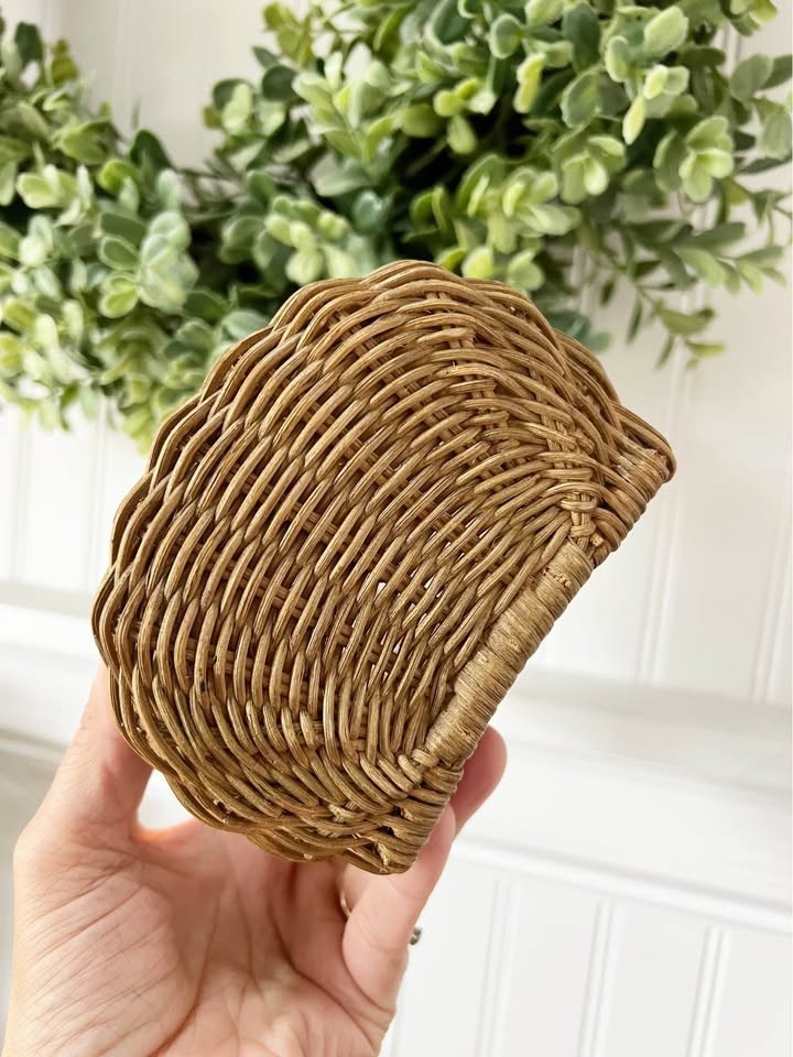Vintage Hanging Basket | Rustic Cottagecore Farmhouse Decor