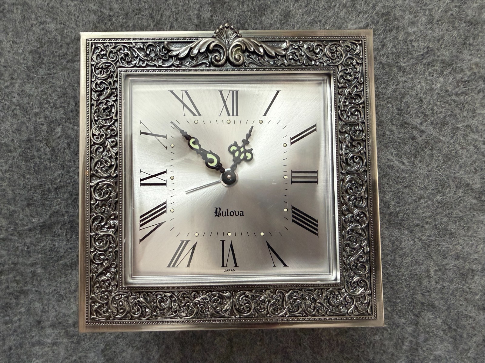 Vintage Bulova Mechanical Wind Up Alarm Clock