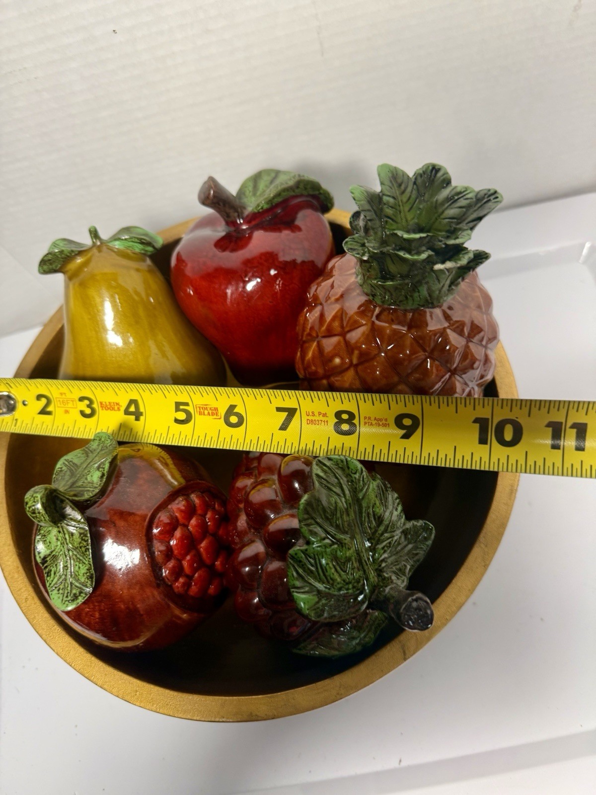 Ceramic Multicolor Fruit Centerpiece Bowl with Pineapple Pear Grapes Apple Pom