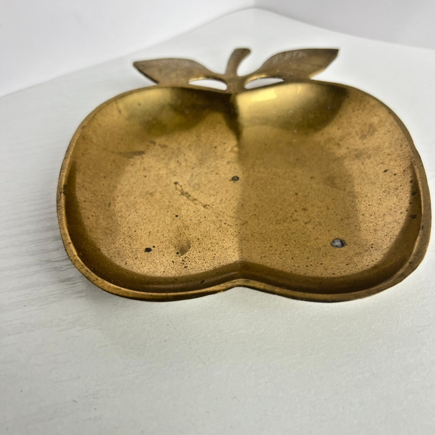 Solid Brass Apple Dish India Vintage Trinket Tray Fruit Decor 6in Mid Century 6&Prime;
