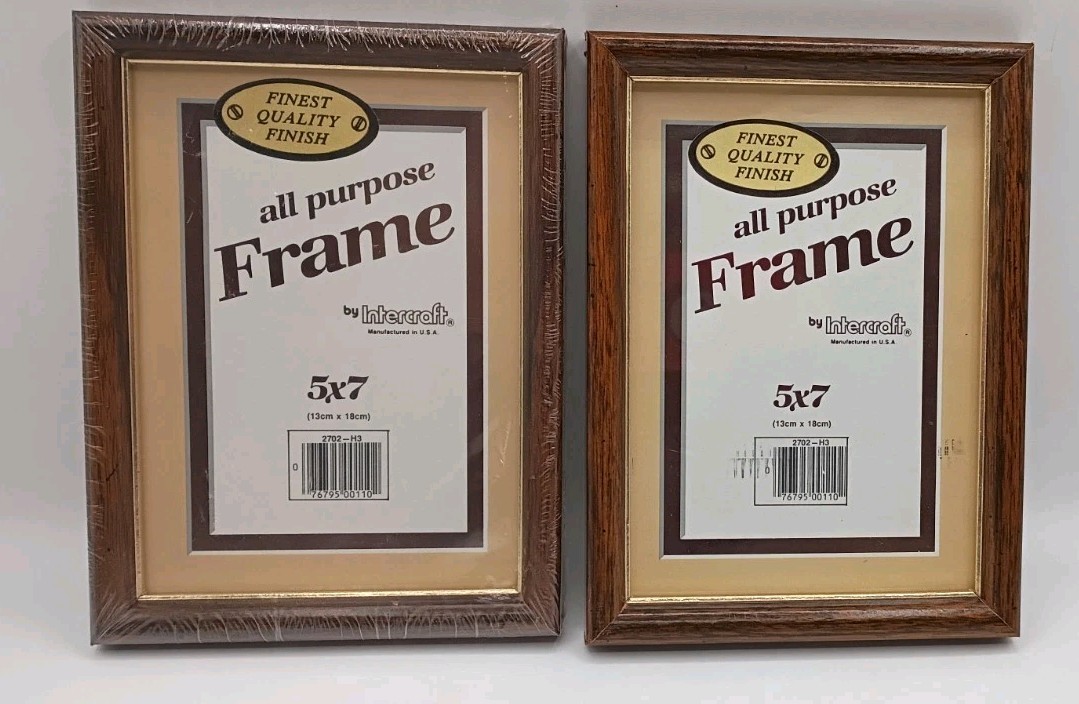 Vtg. 1984 Intercraft Matted Photo Frame Set 5×7 Brown Wood With Gold Inner Trim