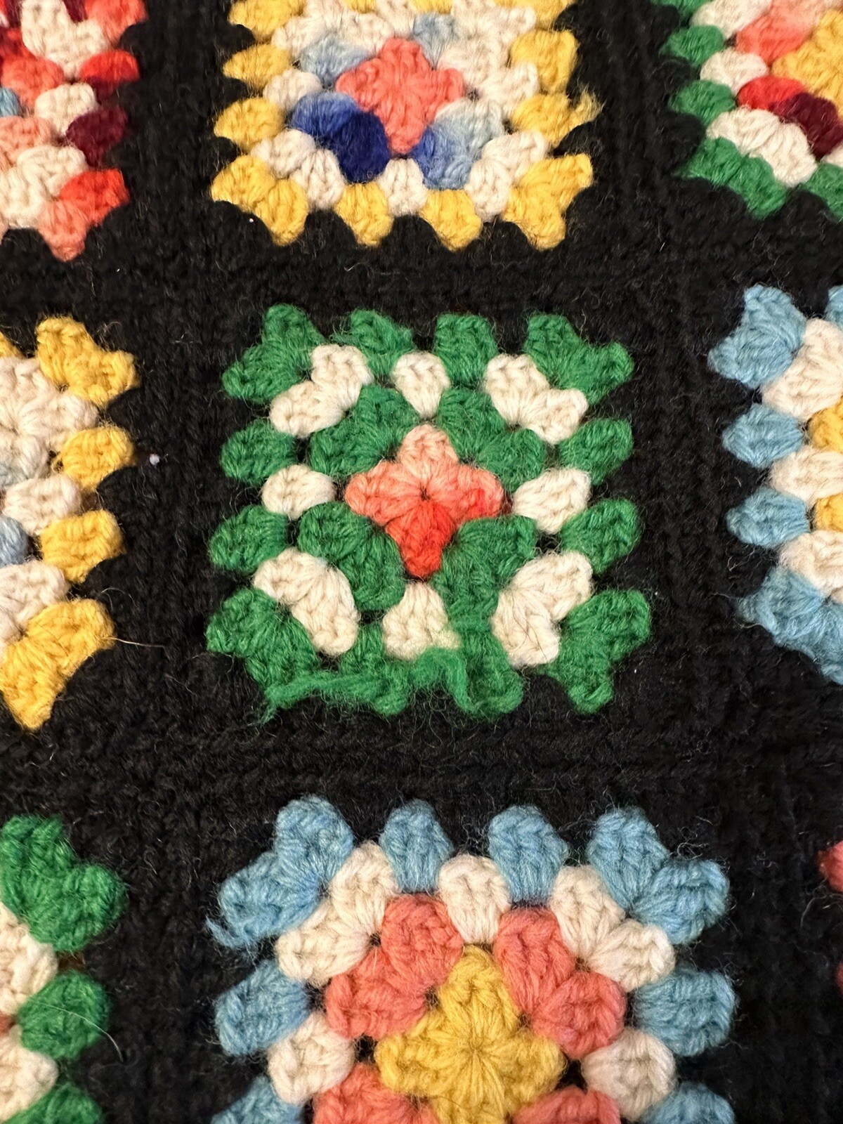 Vintage Handmade Crochet Black Granny Square Afghan Blanket Throw Rosanne READ