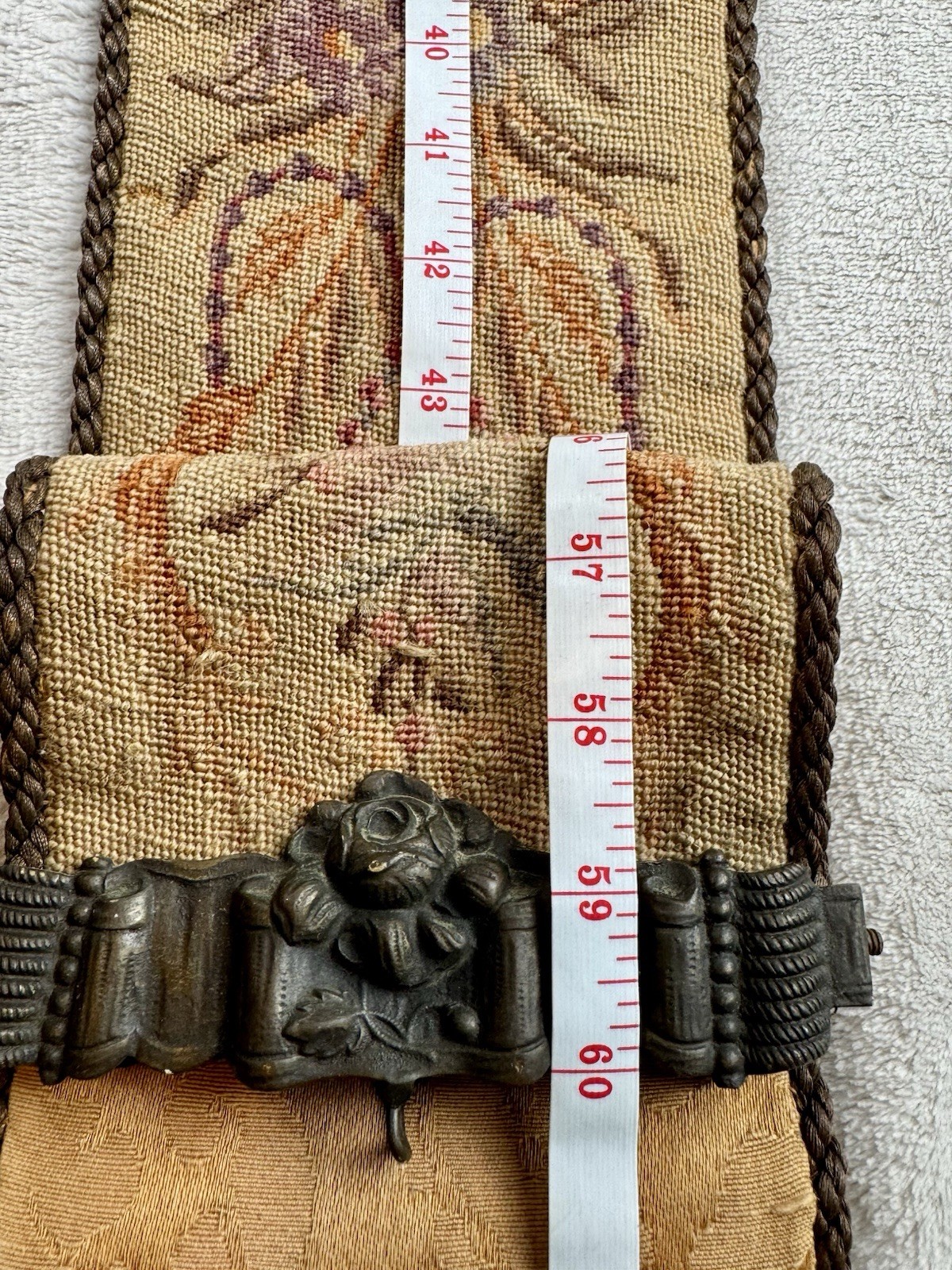 Vtg Wool Needlepoint Bell Pull Floral Motif Wall Hanging Hardware Ends 60×5”