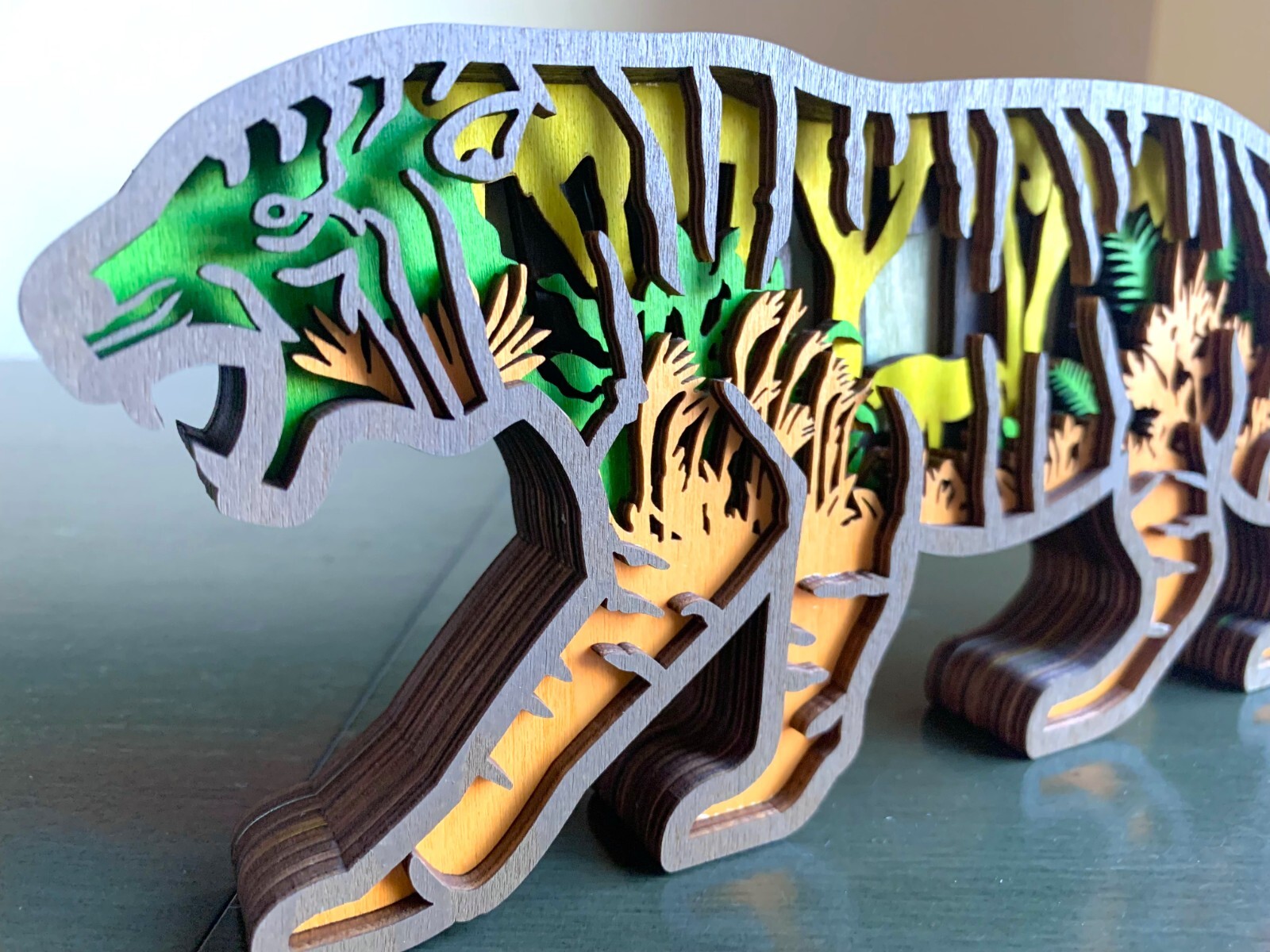 Tiger Big Cat Tropical Jungle Scene Wood Wooden Diorama 3D Sculpture Figure New