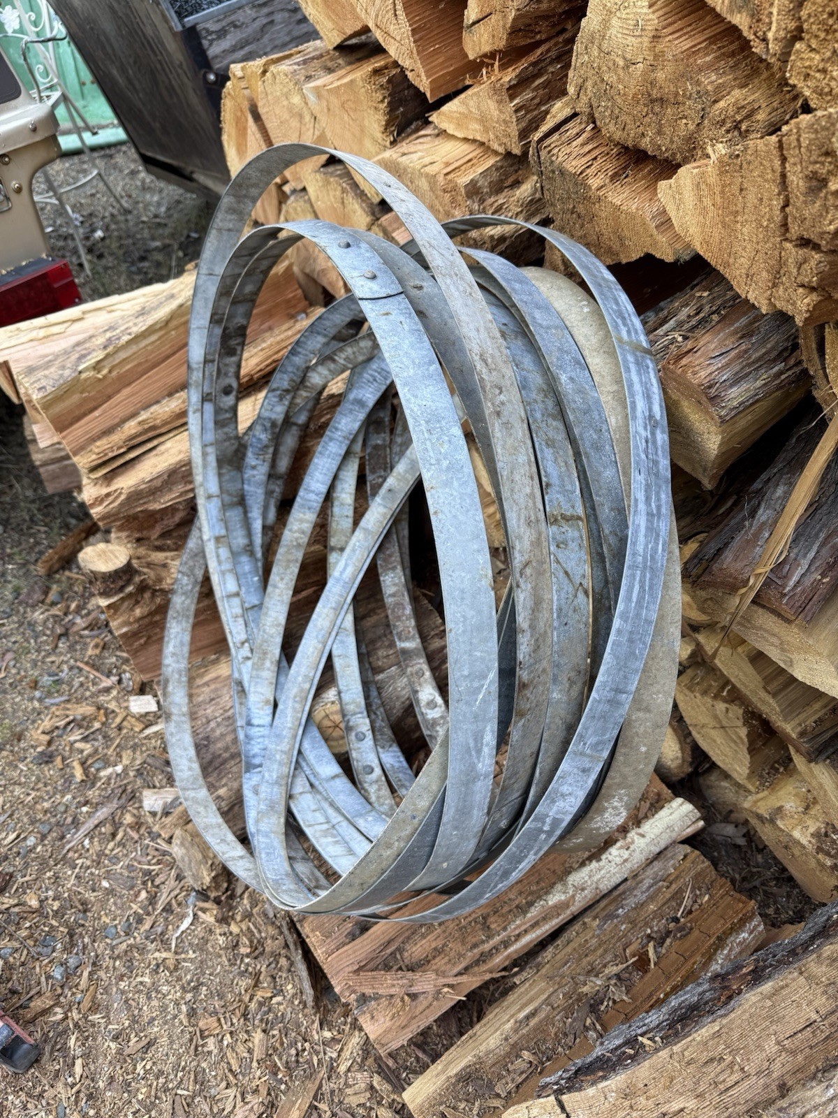 8 Galvanized Wine Whiskey Barrell Rings Band Hoops Ring 1 .5&Prime; Hoop Farmhouse