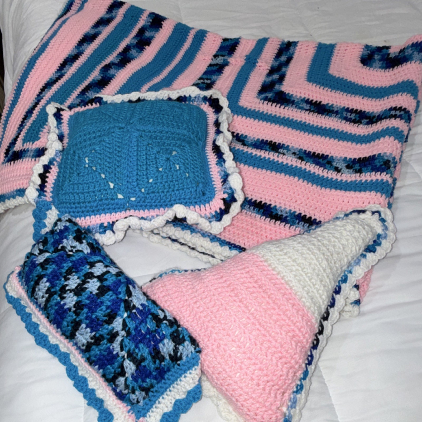 Oversized Handmade Crochet Afghan Blanket Set Pink Blue Teal +3 Matching Pillows