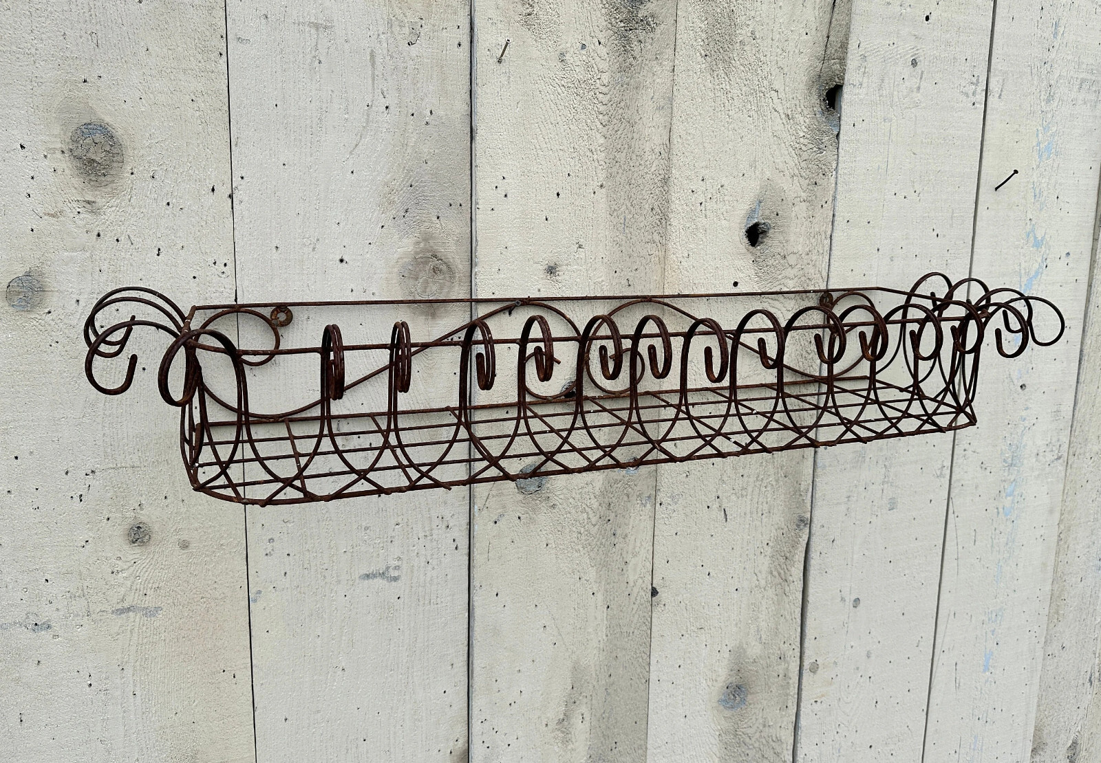 45&Prime; Window Box Wall Mount Planter – Outdoor Patio Metal Basket Wrought Iron
