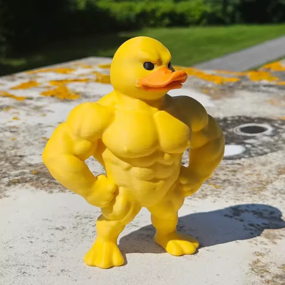 Muscle Duck Figurine – Buff Rubber Ducky Statue Funny Desk Decor Strong Man Gift