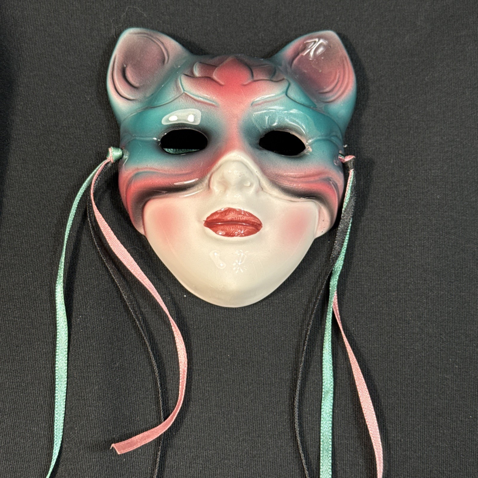 Vintage Cat / Woman Ceramic Glossy Glazed 4&Prime; x 4&Prime; Mask Clay Art Theater Decor