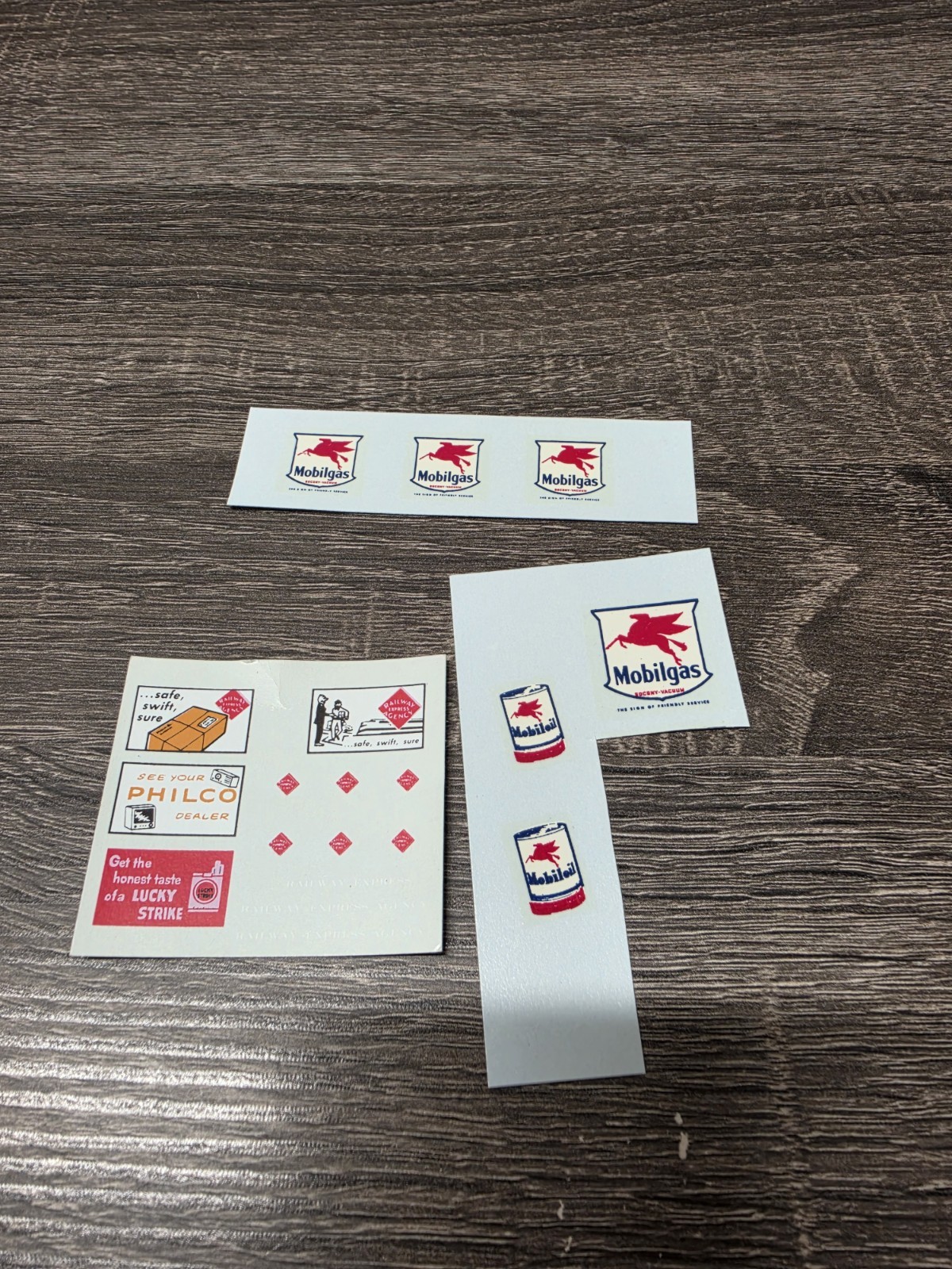 Microscale Decals HO Scale MOBIL Gas Station Signs Lucky Strike