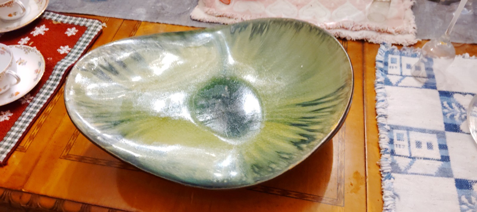 decorative plates for display