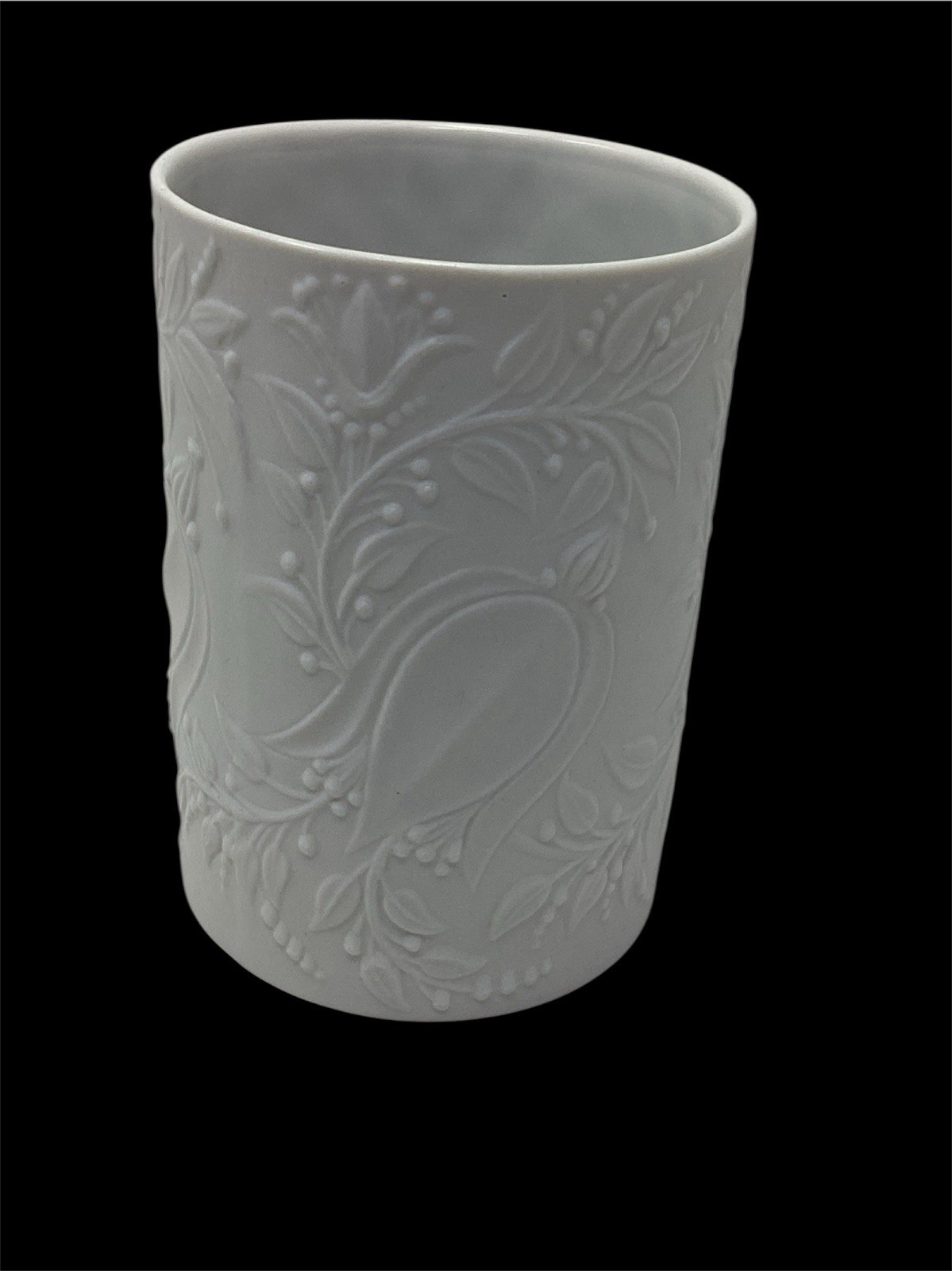 Vintage 60&rsquo;s Rosenthal Studio Linie Bjorn Wiinblad White OP Art Relief MCM Vase