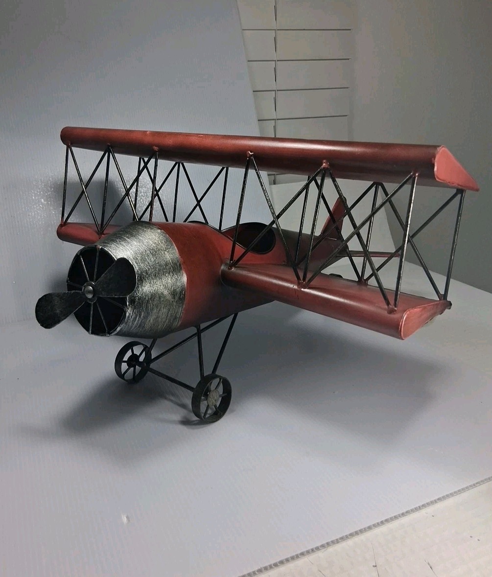 Vintage 16&Prime; WWI 1911 Rustic Metal Red Bi-plane Airplane Aircraft Home Décor