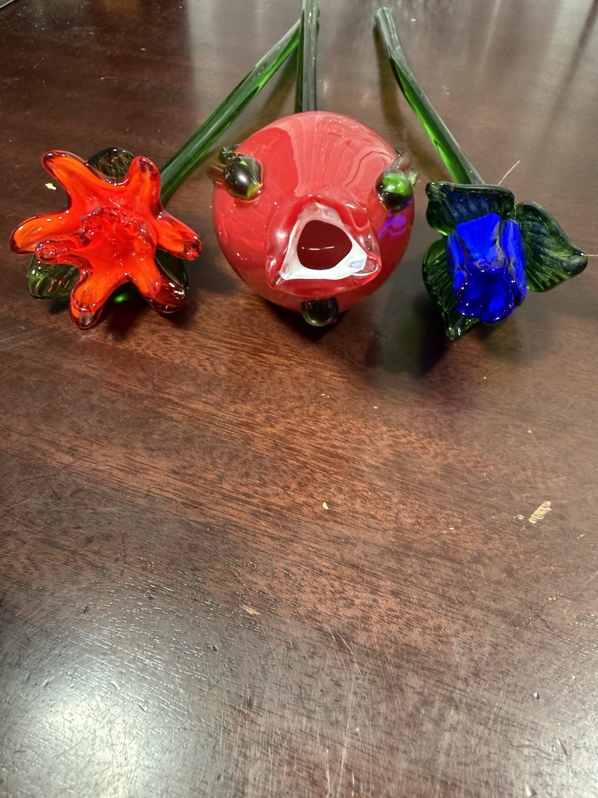 Colorful Hand Blown Glass Flower Set in 11 – Decorative Arrangement