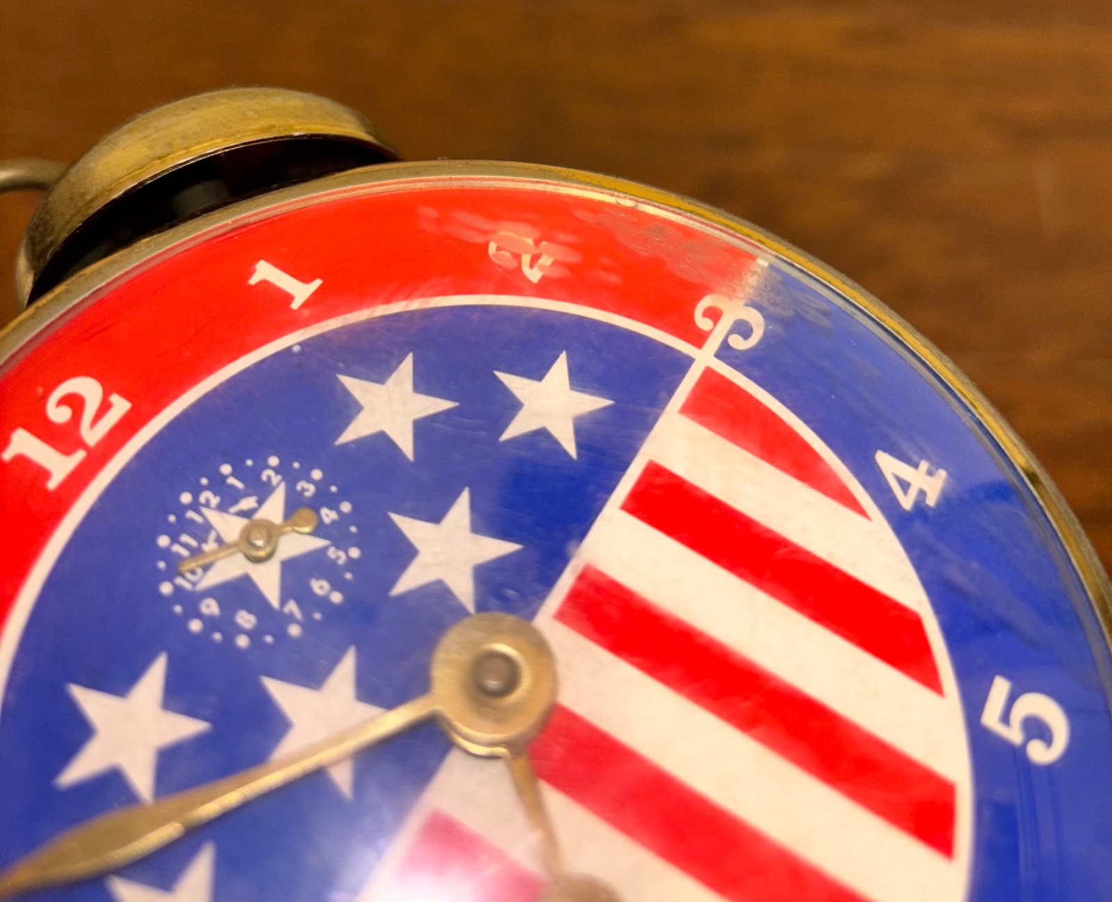 Robert Shaw USA Flag Red White Blue Vtg ALARM CLOCK Americana Patriotic Retro
