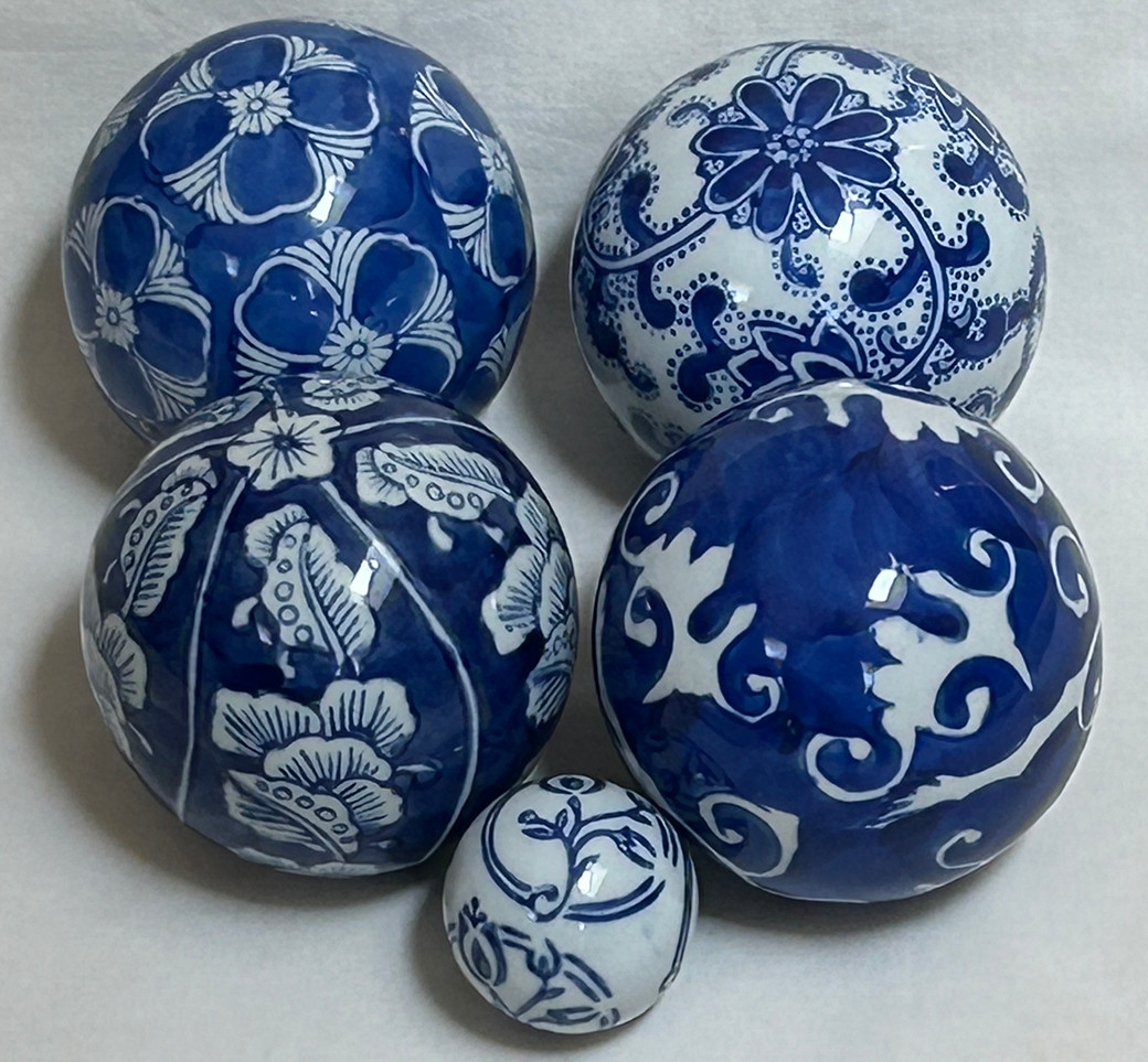 Vintage Porcelain Ceramic Carpet Balls Blue & White Home Decor