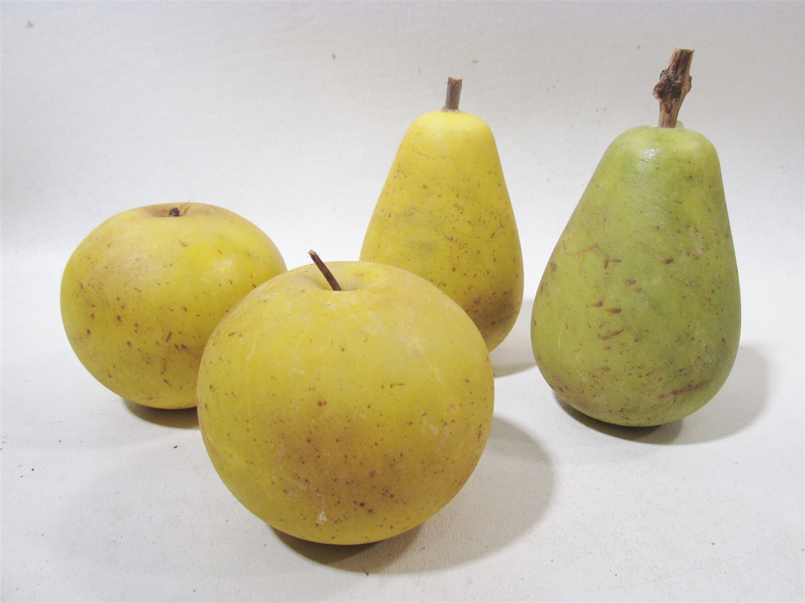 4 Vtg Italian Alabaster Stone Fruit Natural Size 2 Pears 2 Apples
