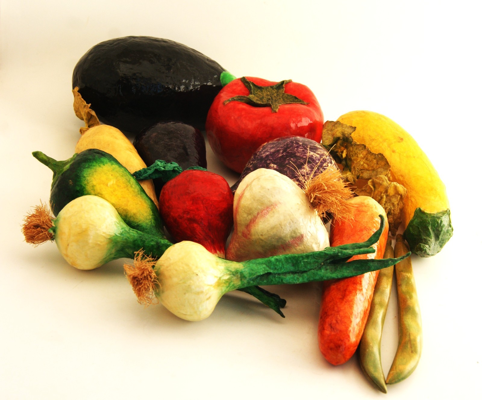 Huge Lot of 15 Hand Made Papier Mache Garden Vegetables Perfect for Cornucopia