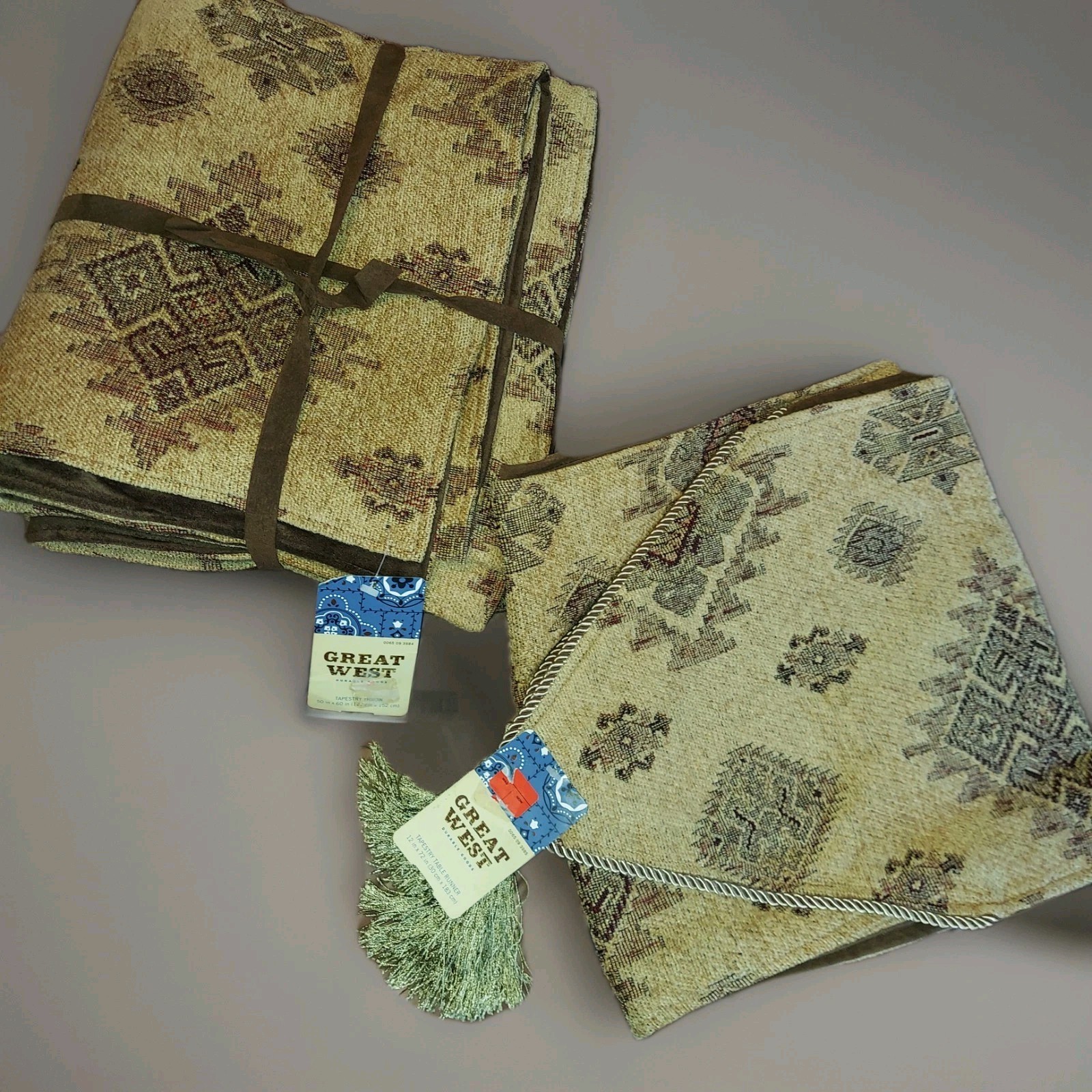 Great West Tapestry Design Blanket Throw With Matching Table Runner See Photos