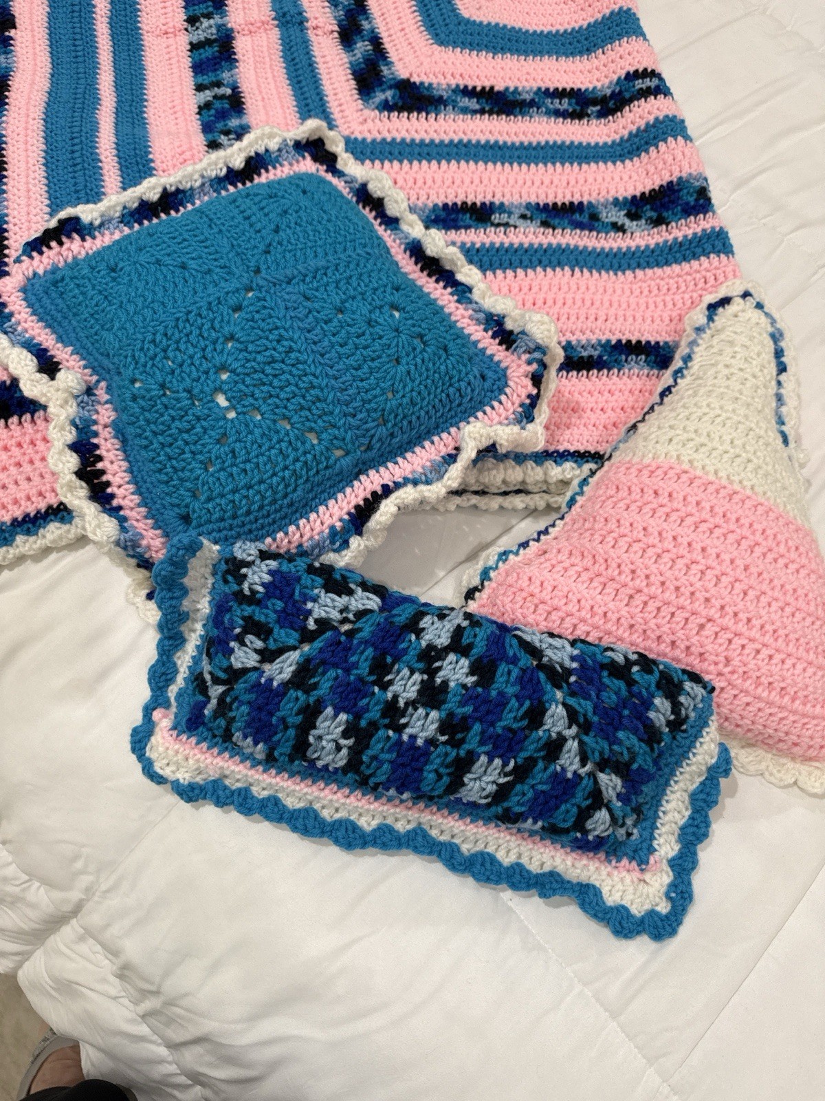 Oversized Handmade Crochet Afghan Blanket Set Pink Blue Teal +3 Matching Pillows