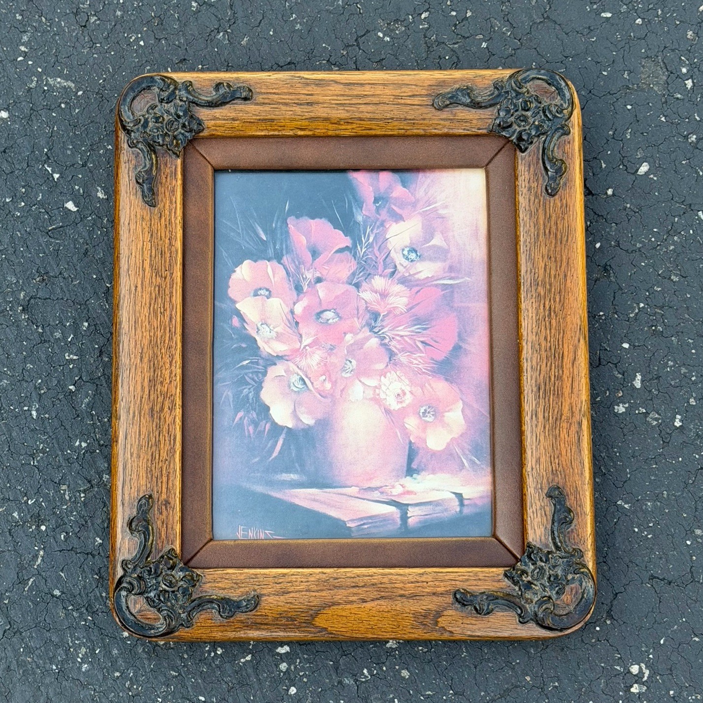 Vintage Brown Lacquered Maple Wood With Black Metal Flower Corners Photo Frame