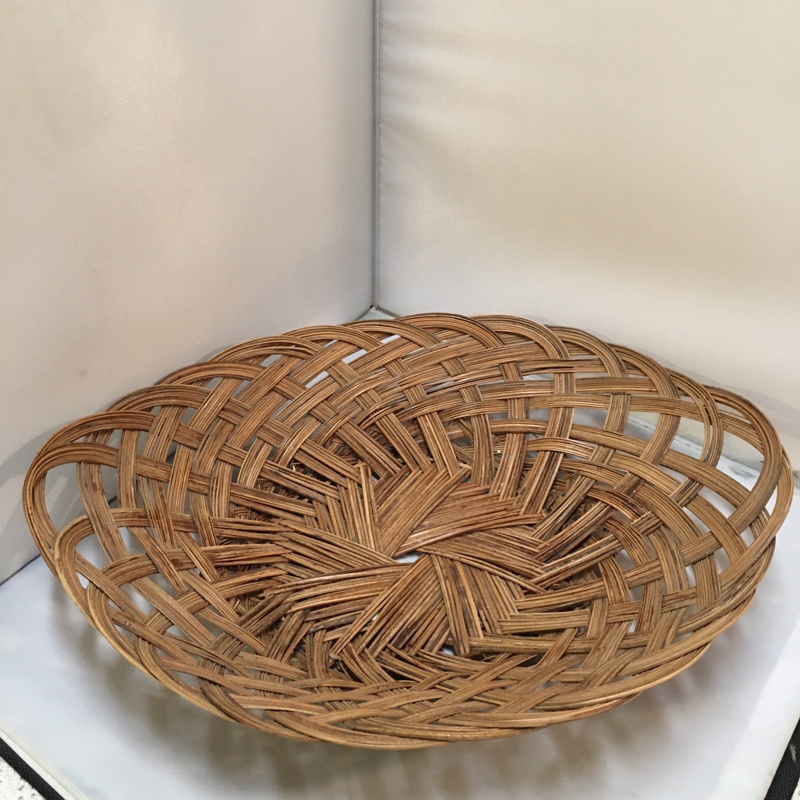 Woven Wicker Basket Large Brown Oval Open Weave Serving Lattice Fruit Farmhouse