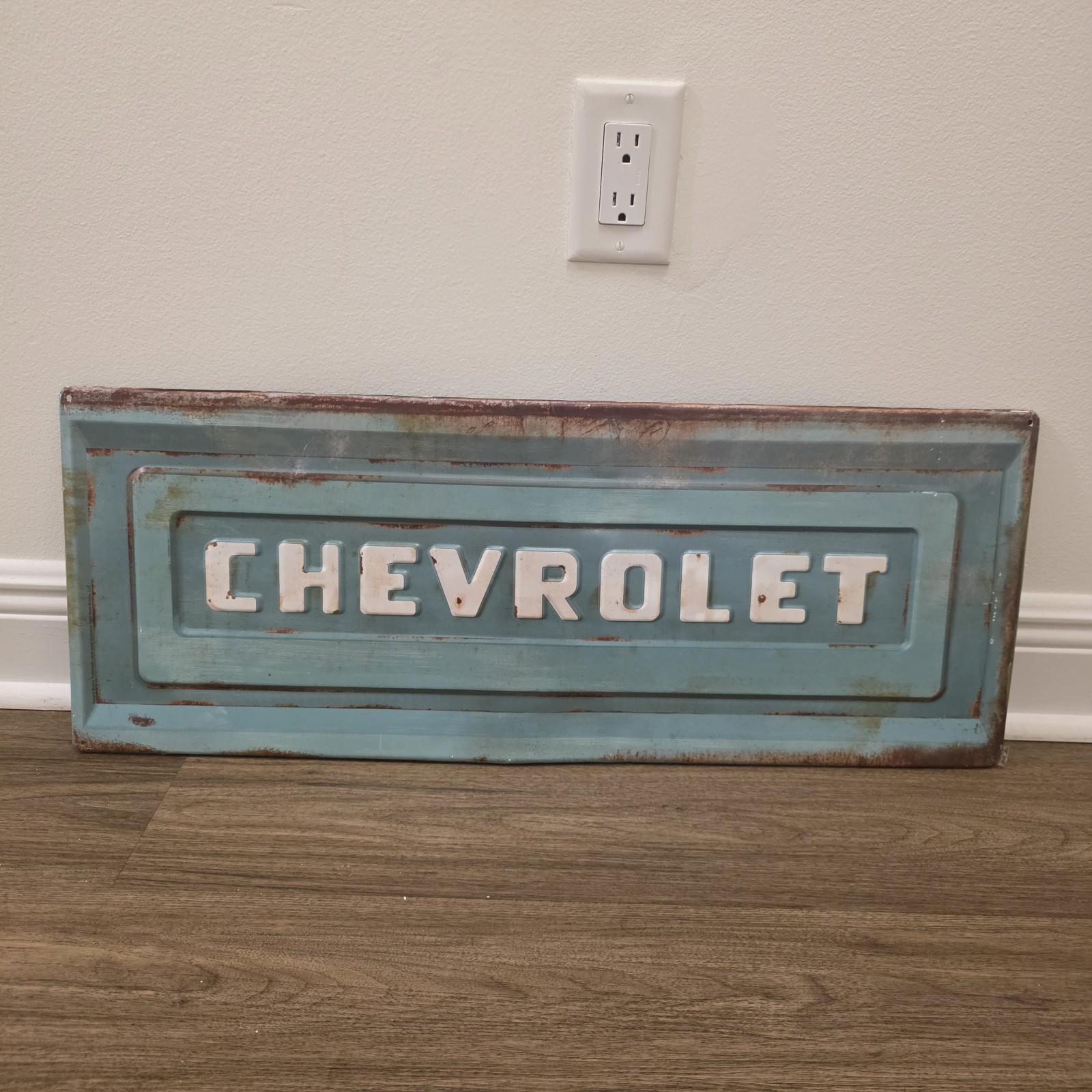 Chevrolet Truck Tailgate Wall Decor Sign Garage Vintage Rustic 36&Prime; GM Open Road