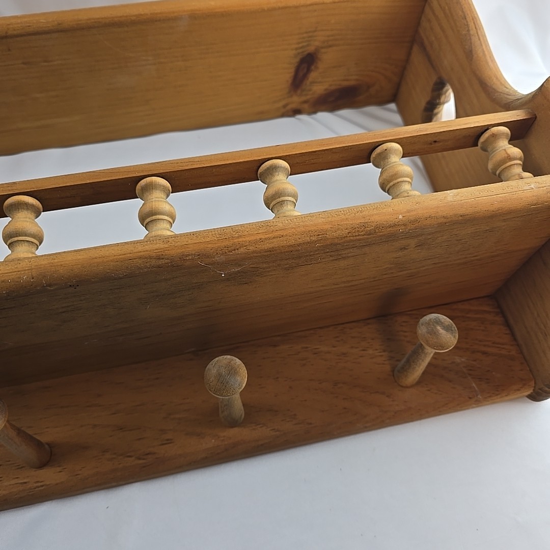 Vtg Handmade Wood Heart Cutout Trinket Shelf Wall Hanging Pegs 26&Prime; Cottagecore