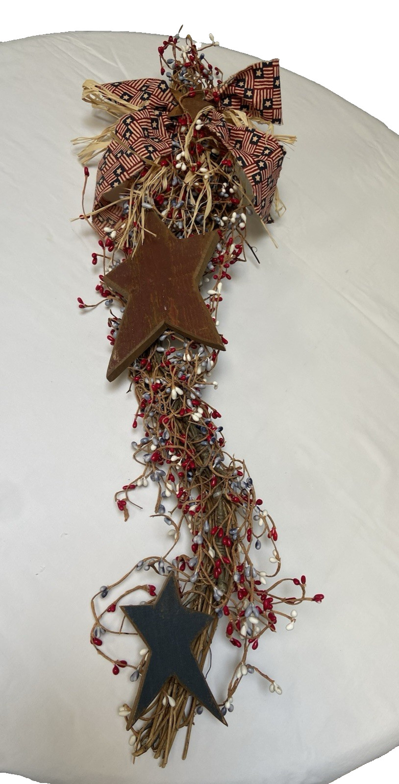 Pip Berry Swag Wall Art Hanging Red White Blue Patriotic Wood Stars Rustic 29&Prime;